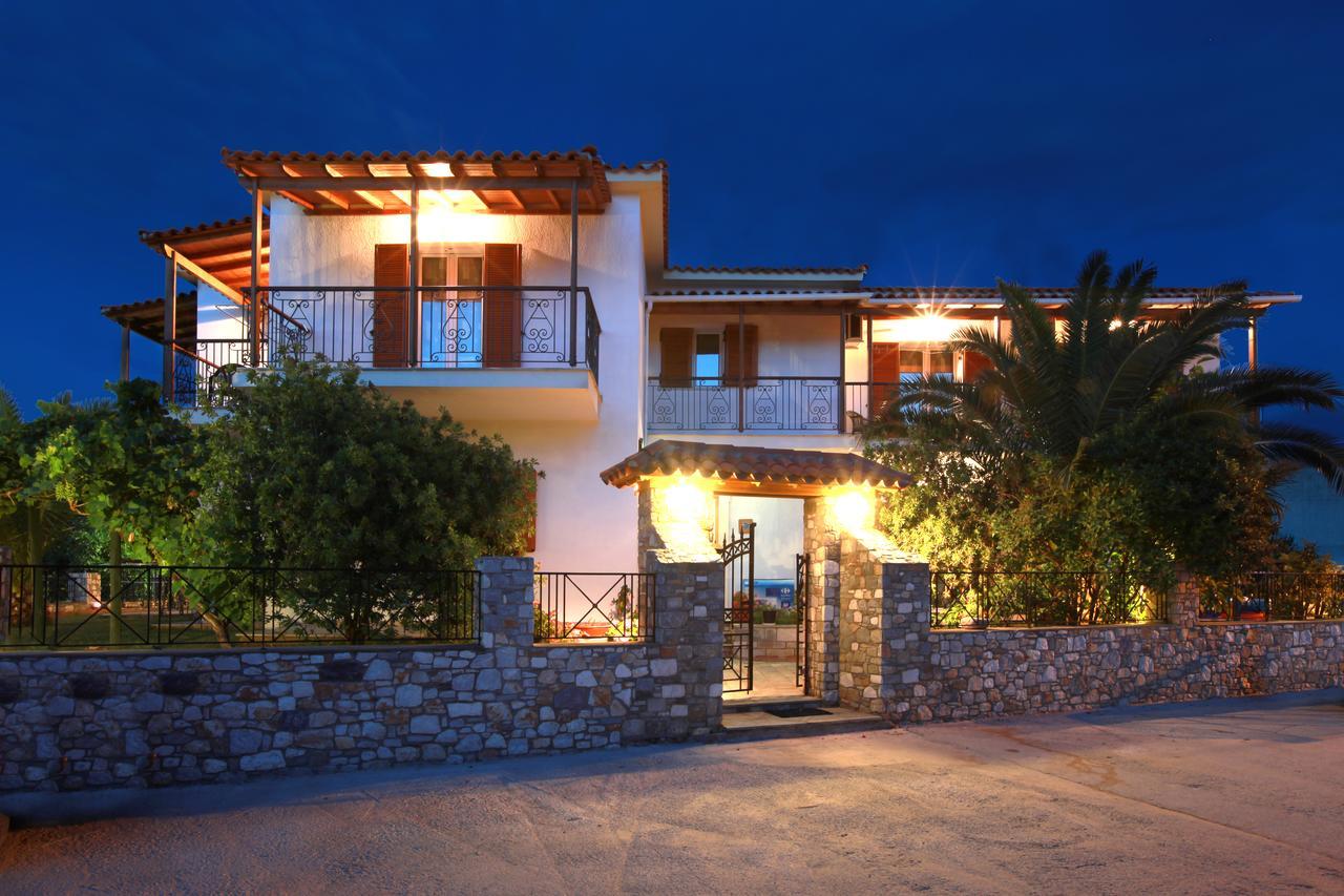 Pavlos Maria Studios Скиатос Экстерьер фото